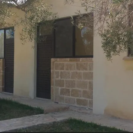 בית חווה Dimore Del Roseto